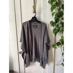 Apt 9 grey and black knit poncho